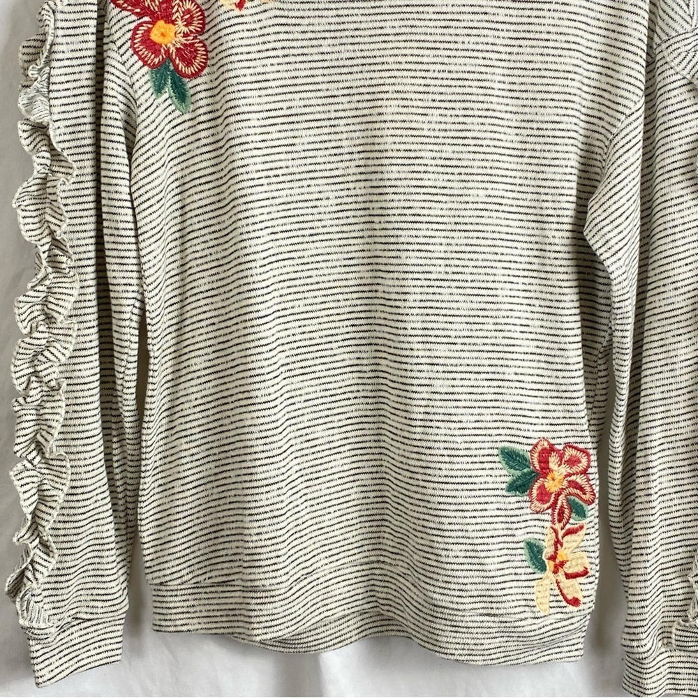Skies Are Blue Womens Knit Top Stripe Embroidered Ruffle Pullover Shirt Size XS - Picture 10 of 16